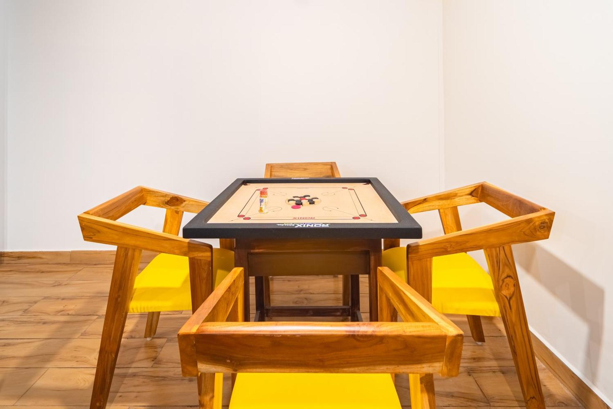 Teak Leaf Gateway Villa With Swimming Pool Indoor Games Kalapettai Exterior photo