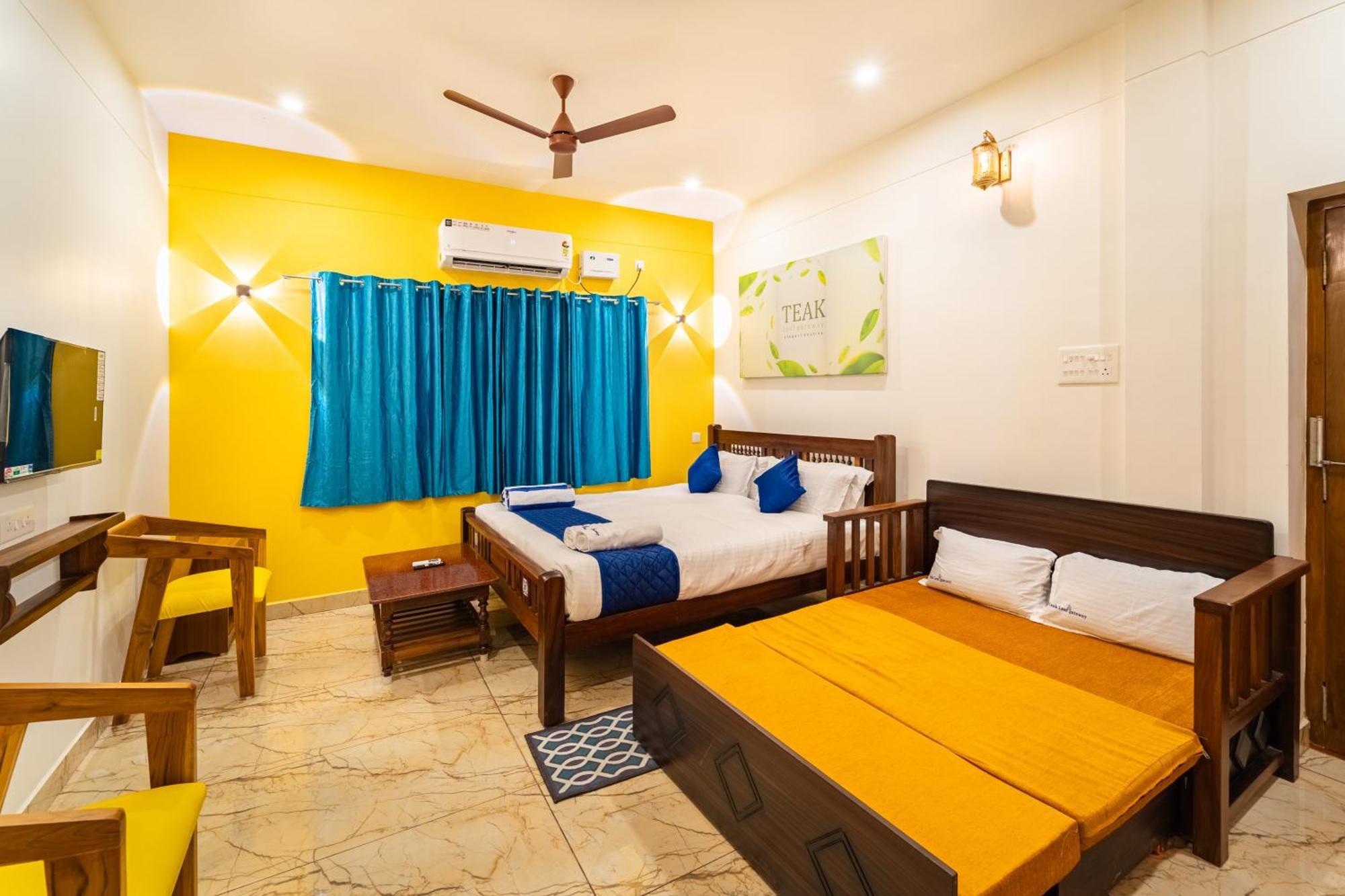 Teak Leaf Gateway Villa With Swimming Pool Indoor Games Kalapettai Exterior photo