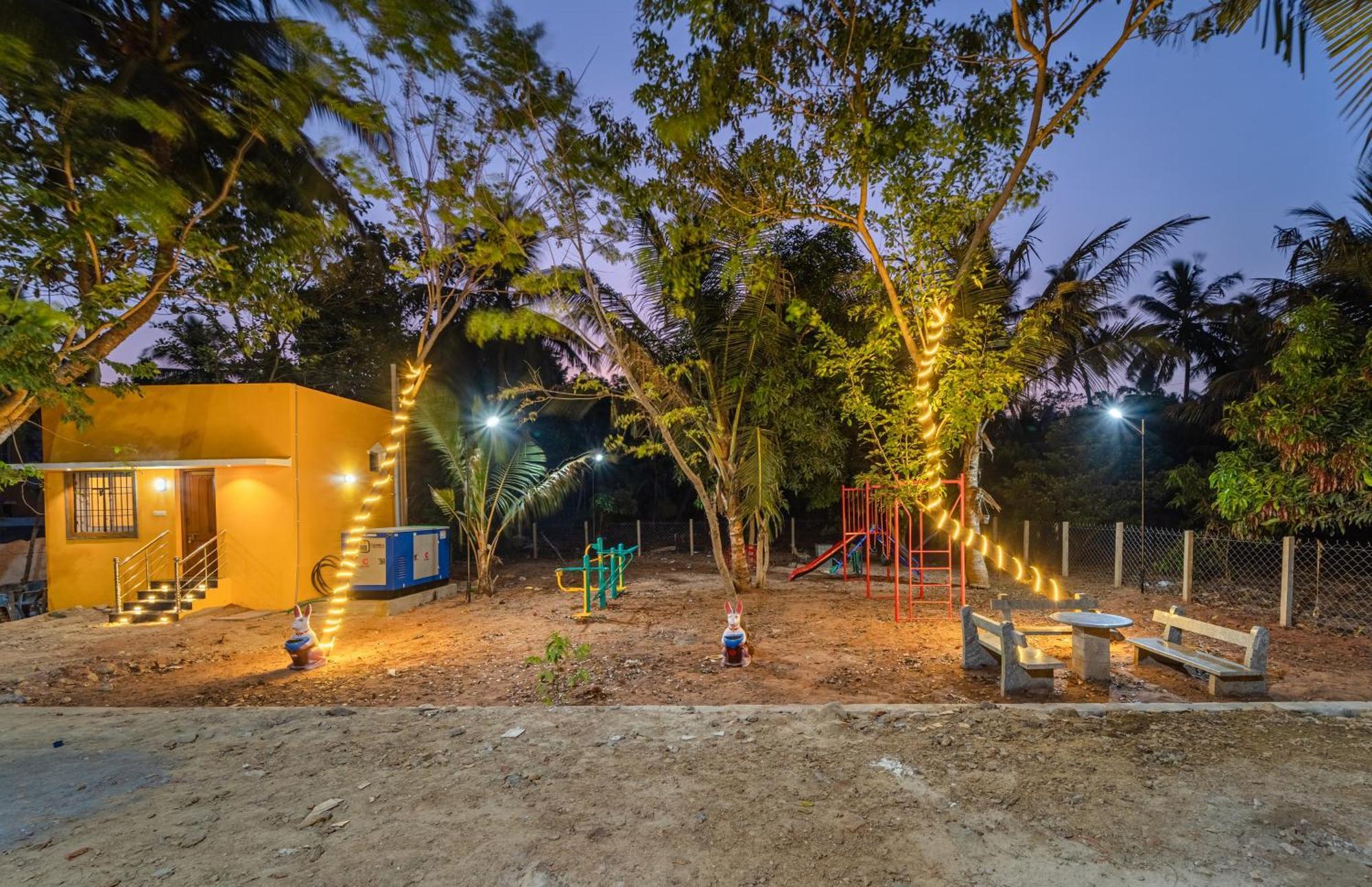Teak Leaf Gateway Villa With Swimming Pool Indoor Games Kalapettai Exterior photo