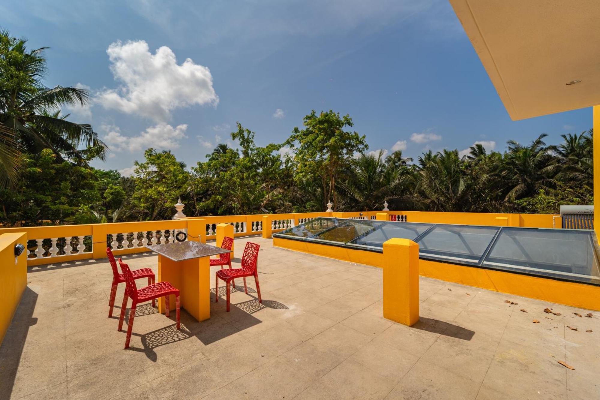 Teak Leaf Gateway Villa With Swimming Pool Indoor Games Kalapettai Exterior photo
